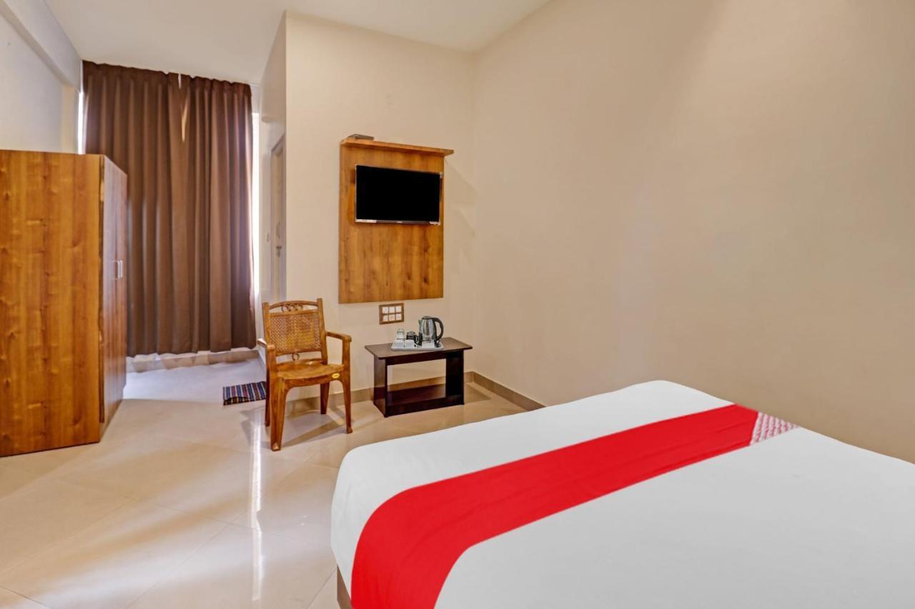 Hotel O Formula Vanivilasa Puram Exterior foto